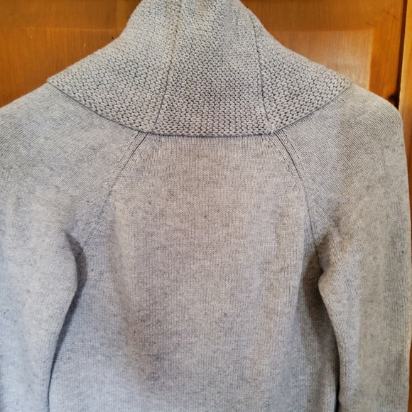 Athleta Sequoia Grey Isle Sweater Dress Size Small EUC - Picture 11 of 11